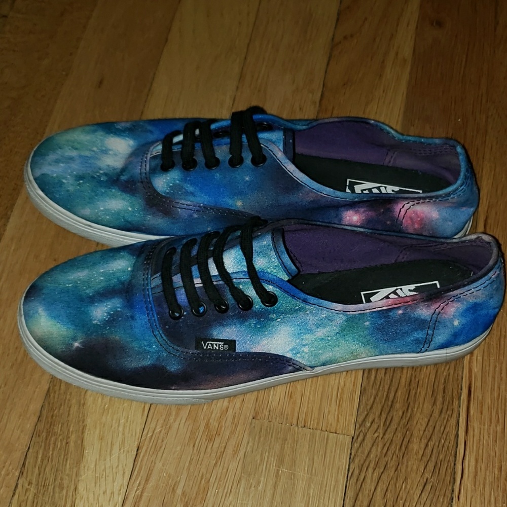 Galaxy Vans